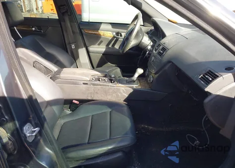 2009 Mercedes-Benz C 350 Sport from USA, damaged, VIN WDDGF56X89R062579